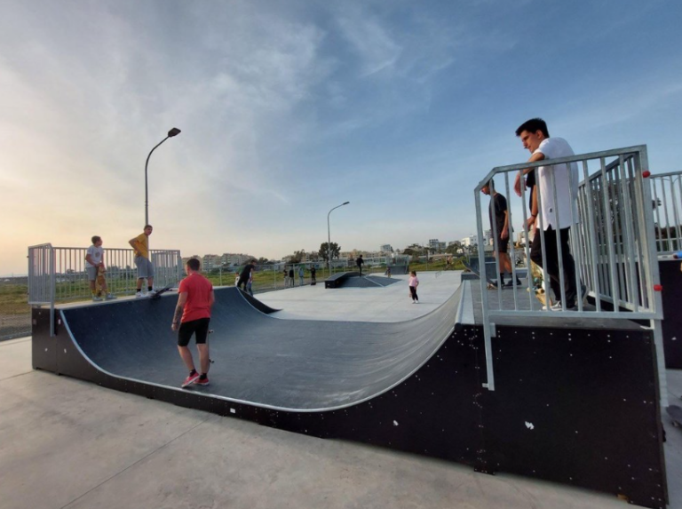 Εγκαινιάζεται σήμερα το μεγαλύτερο skatepark στην Κύπρο – Βρίσκεται στη Λάρνακα