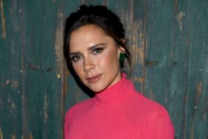 H Victoria Beckham έκανε TikTok και στο πρώτο της βίντεο μας έδειξε τι τρώει