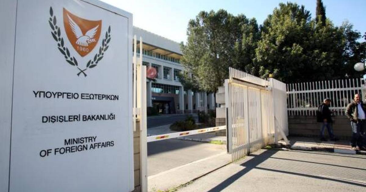 «Παράνομα στο έδαφος της ΚΔ» απαντά το ΥΠΕΣ στην καταγγελία για τον 15χρονο