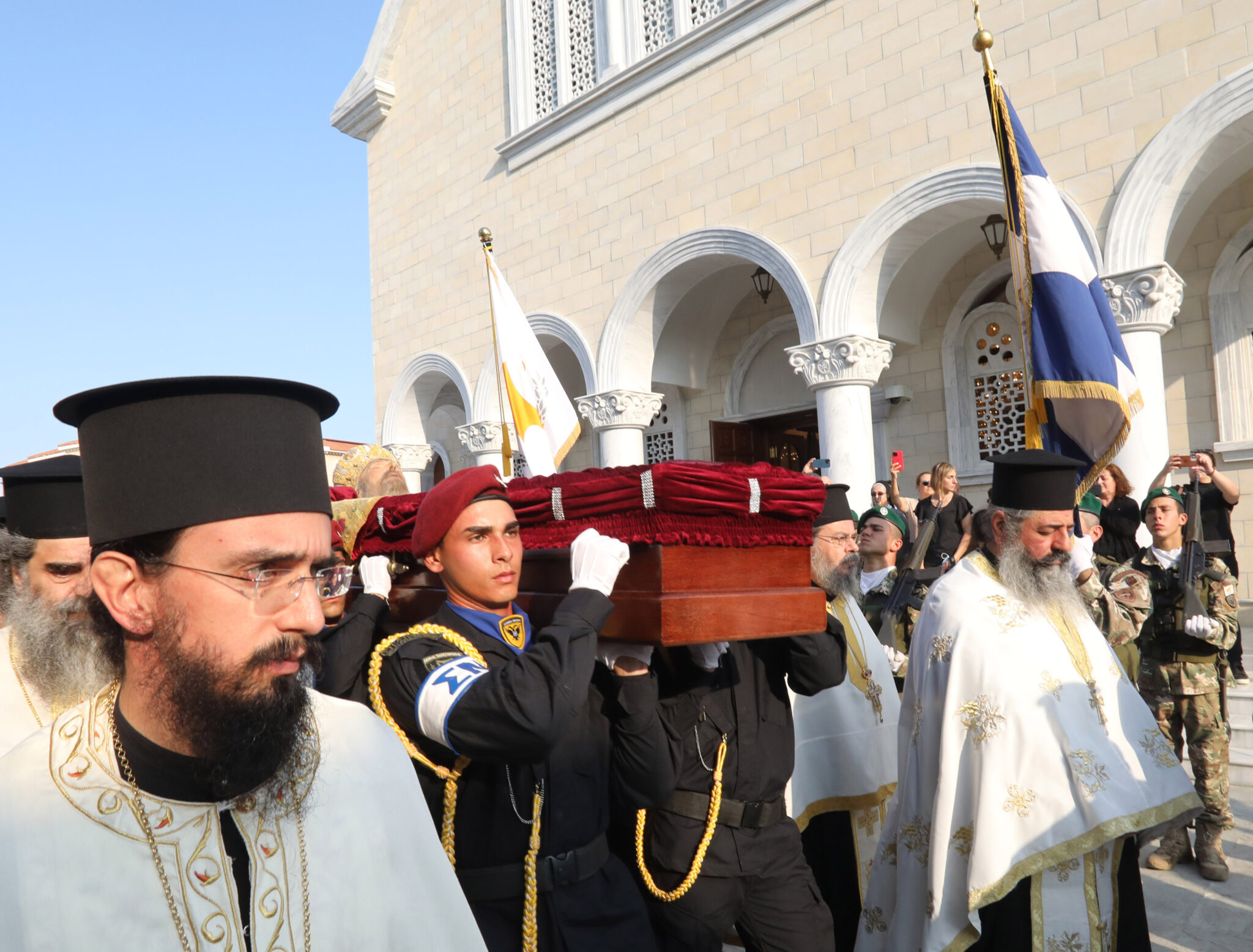 Πέρασε στην ιστορία και αναπαύεται στον τάφο που επιμελήθηκε ο Χρυσόστομος Β’