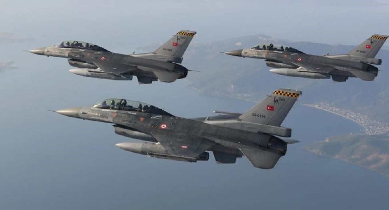 Συναντιούνται με φόντο τα τουρκικά F-16 Τσαβούσογλου και Μπλίνκεν  (ΒΙΝΤΕΟ)