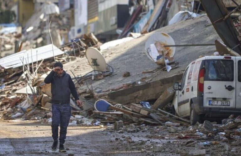 Τους 110 έχουν φτάσει οι τραυματίες από τον νέο σεισμό στη Μαλάτια της Τουρκίας