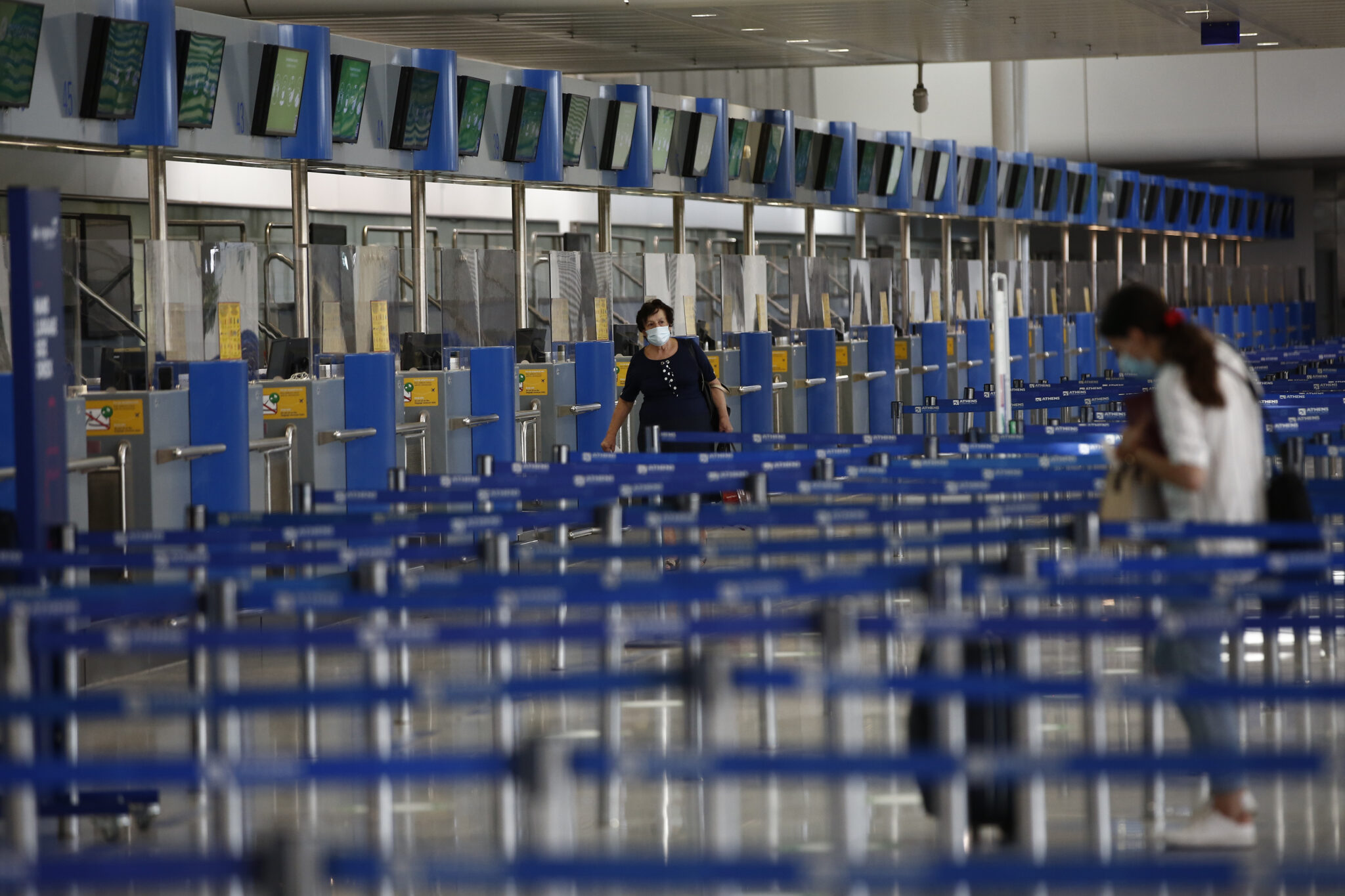 3,000 επιβάτες είδαν την πτήση τους από ή προς Κύπρο να ακυρώνεται