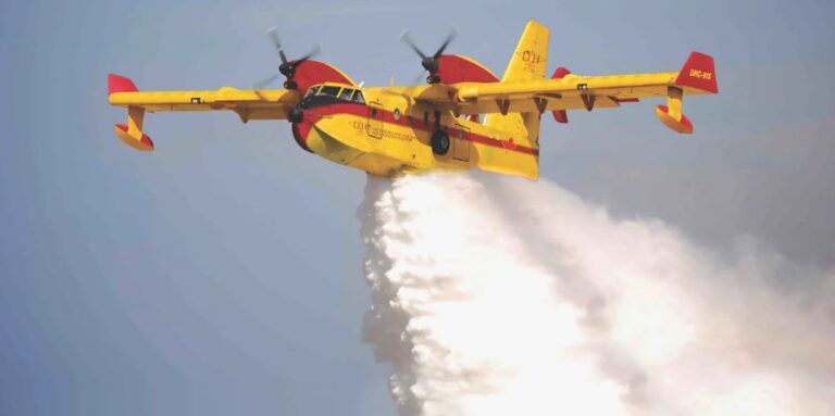 Mε υπερσύγχρονα Canadair 515 εξοπλίζεται η Ελλάδα