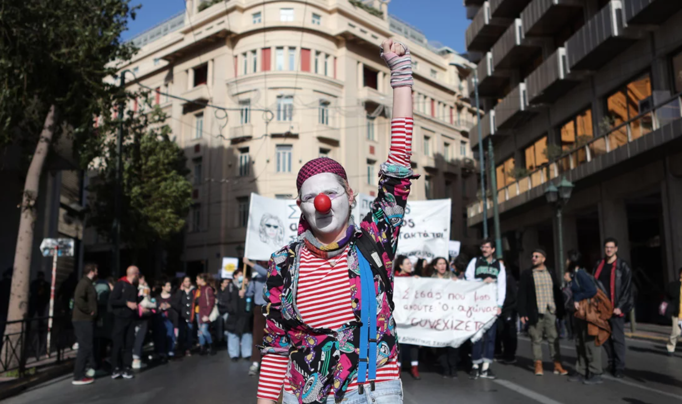 Θύελλα για το Θυμέλη: Αντιδρούν οι φορείς, στέλνουν σήμα κινδύνου οι καλλιτέχνες