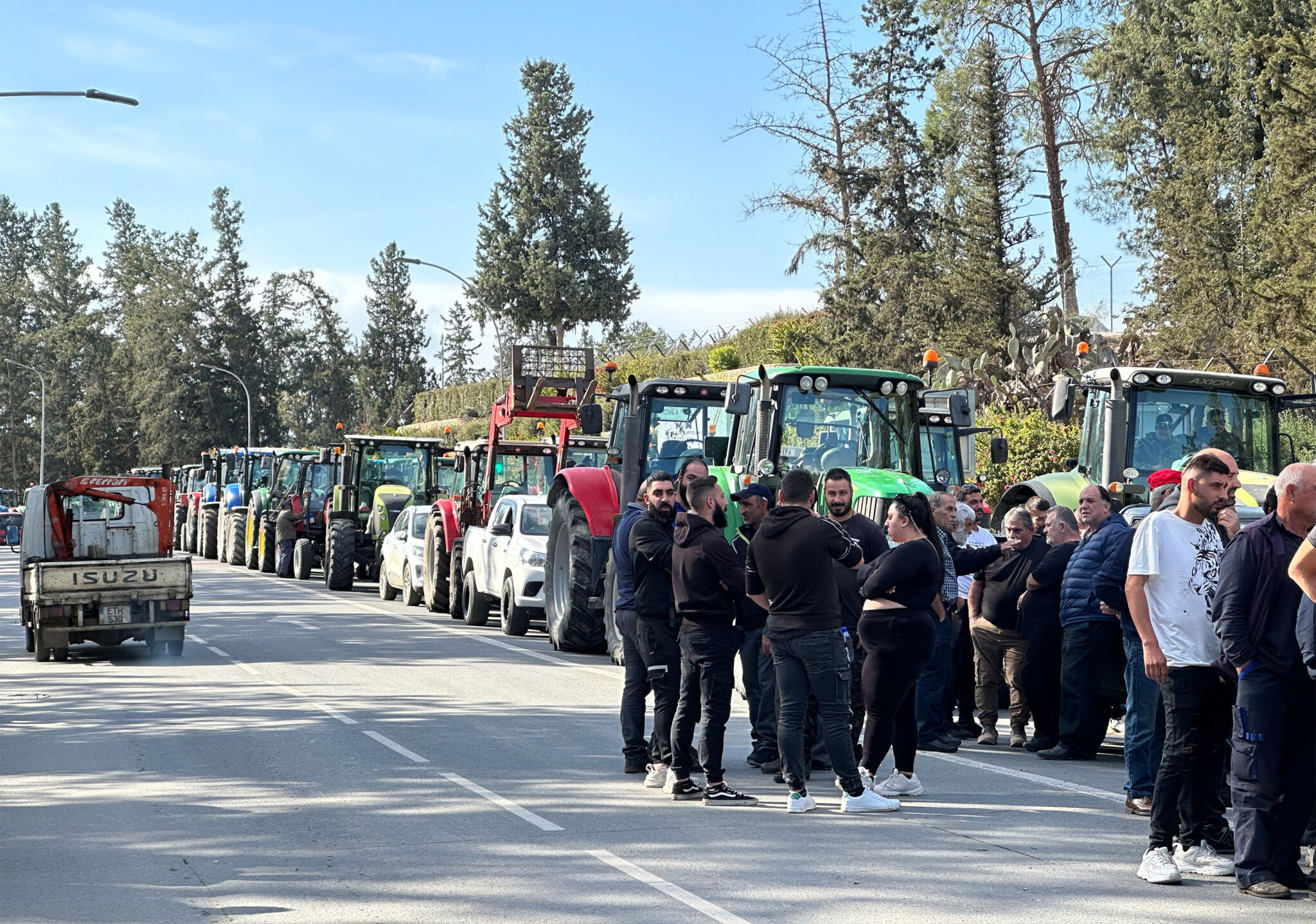 Κόστισε στον εμπορικό κόσμο η δυναμική διαμαρτυρία των αγροτών