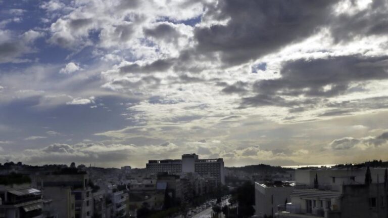 Ηλιόλουστος ο καιρός, στα ύψη η θερμοκρασία μέχρι και το Σάββατο