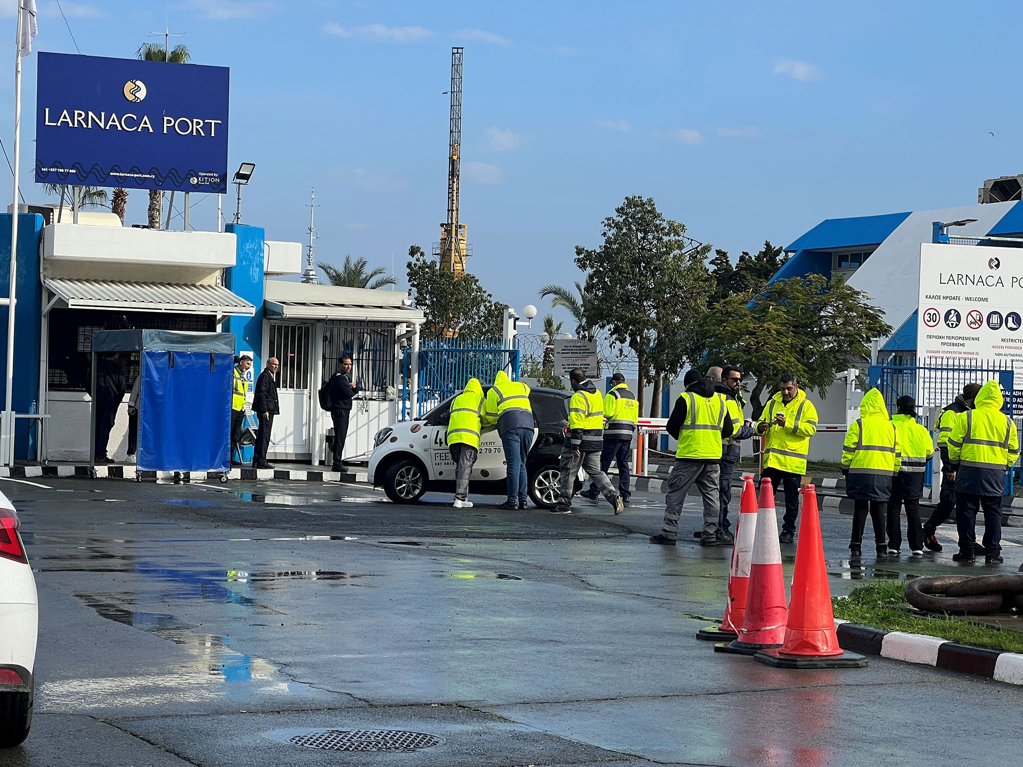 Για τις συλλογικές συμβάσεις η αυθόρμητη στάση εργασίας στο λιμάνι Λάρνακας