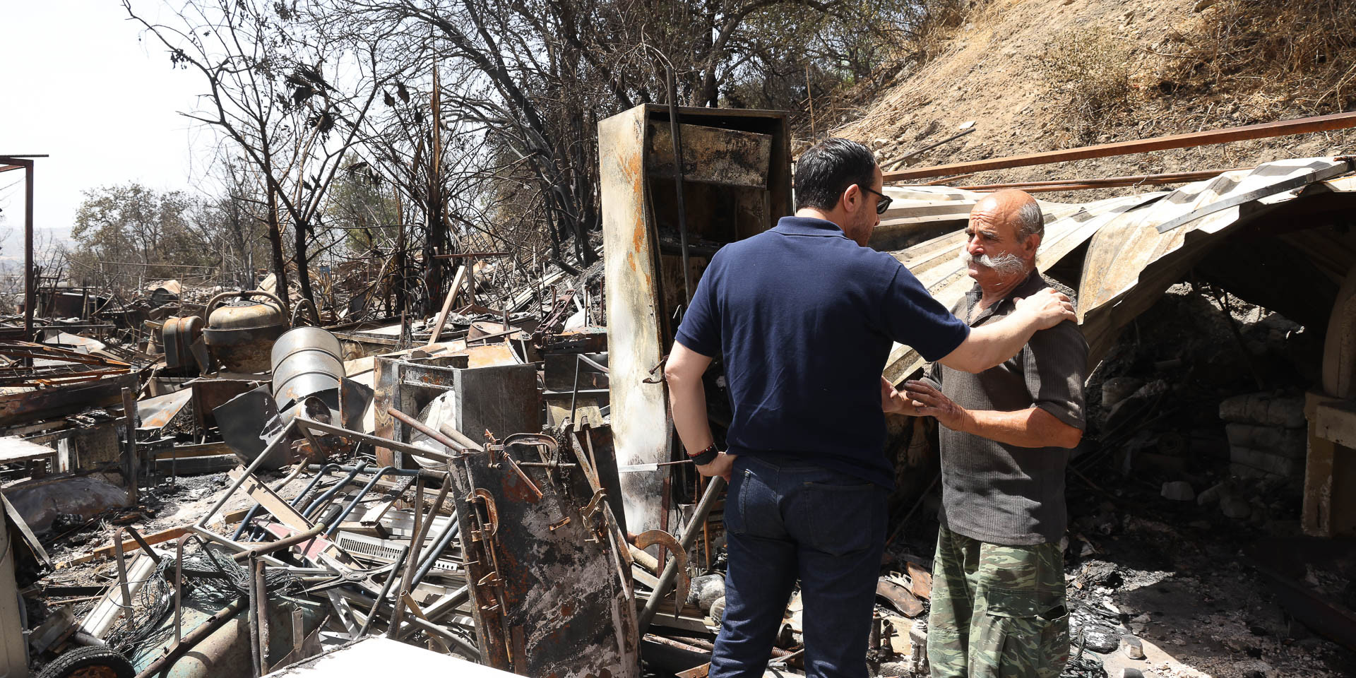 ΠτΔ σε Υπουργούς: Εγκρίνουμε και διασφαλίζουμε τις καταβολές στους πυρόπληκτους