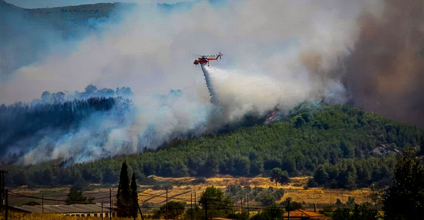 Χωρίς μέτωπο οι πυρκαγιές σε Εύβοια και Ρέθυμνο