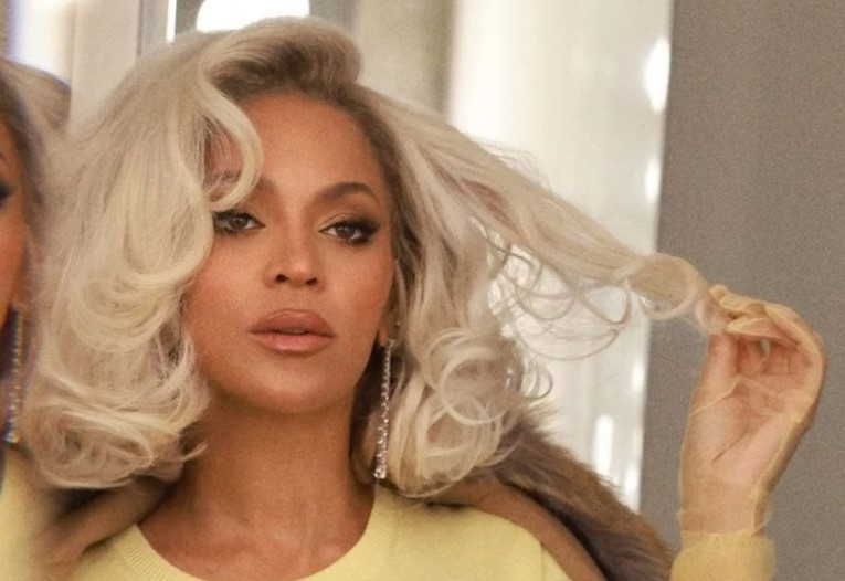 Beyoncé: Πρώτη εμφάνιση μετά το σκάνδαλο P.Diddy (BINTEO) | AlphaNews