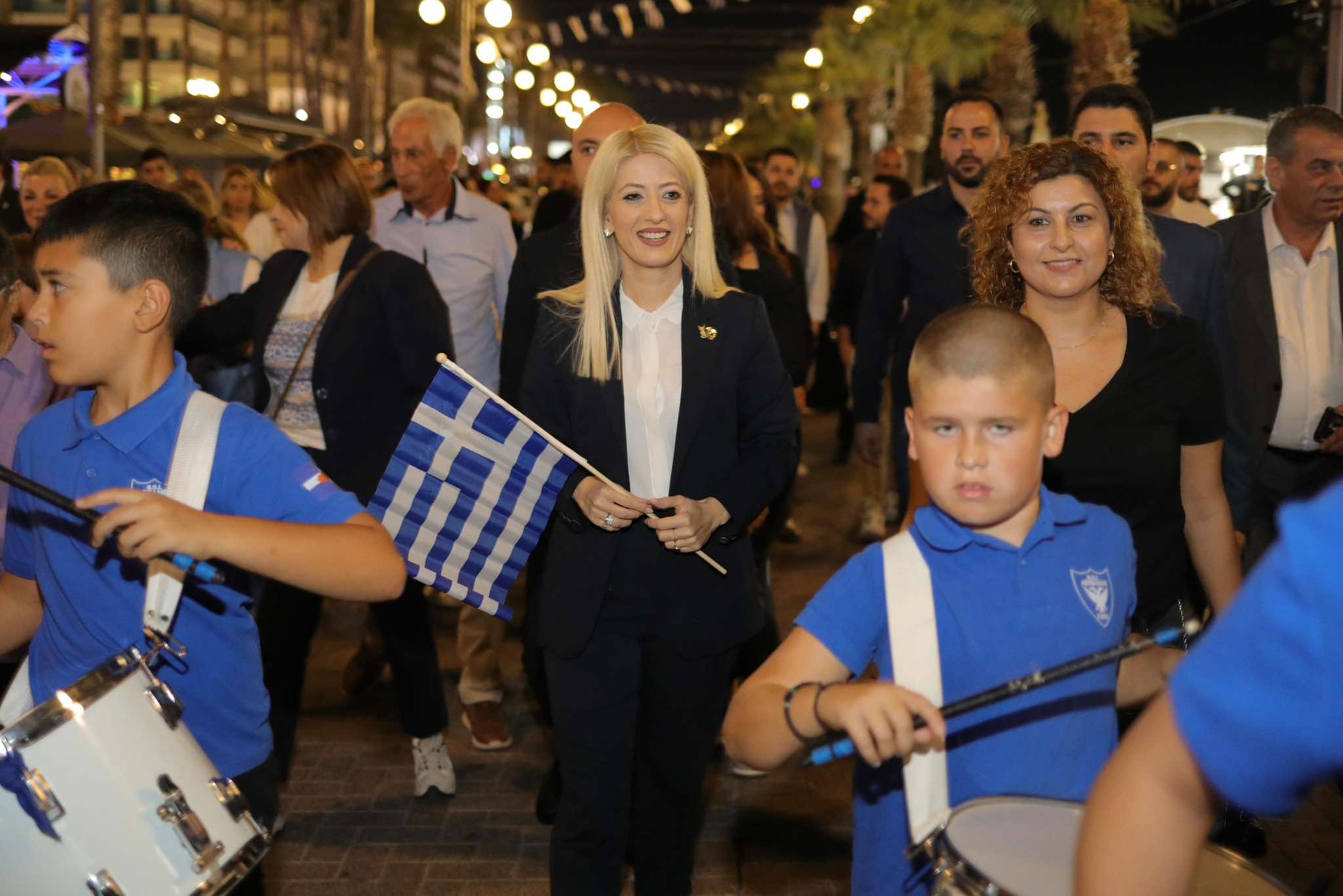 Η Νεολαία του ΔΗΣΥ τίμησε την 28η Οκτωβρίου με πορεία μπαντών