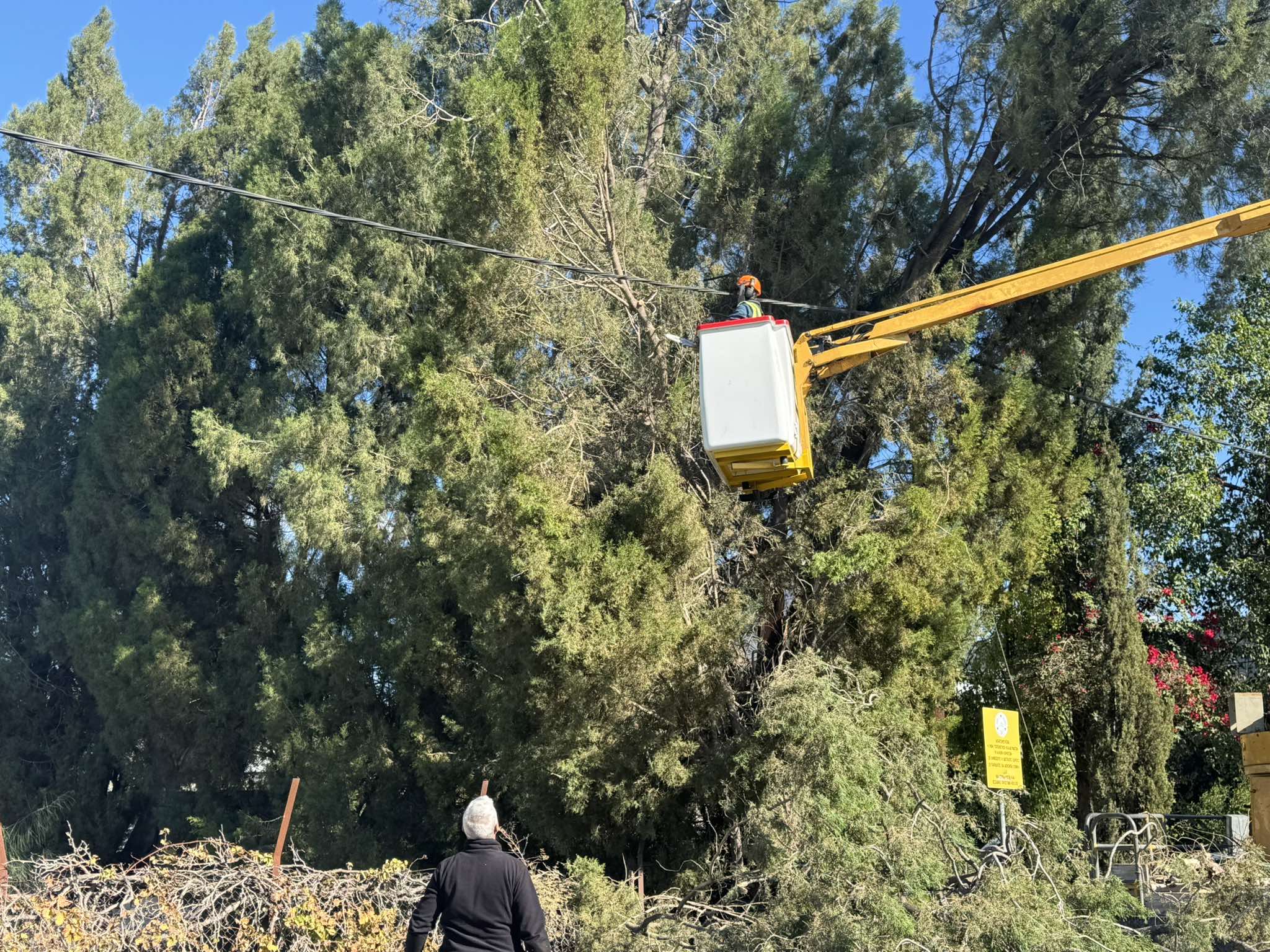 Παραμένουν υποστατικά χωρίς ρεύμα, πολλές οι καταστροφές που έφερε η κακοκαιρία