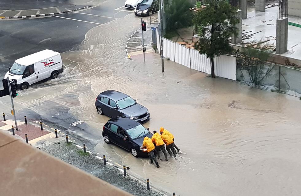 Ψηφίστηκε νόμος για κύρωση συμφωνίας ΚΔ-Ελλάδας για φυσικές καταστροφές