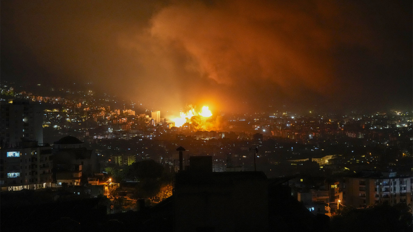 Βομβαρδισμός του Ισραήλ στον Λίβανο, παρά τη συμφωνία κατάπαυσης του πυρός