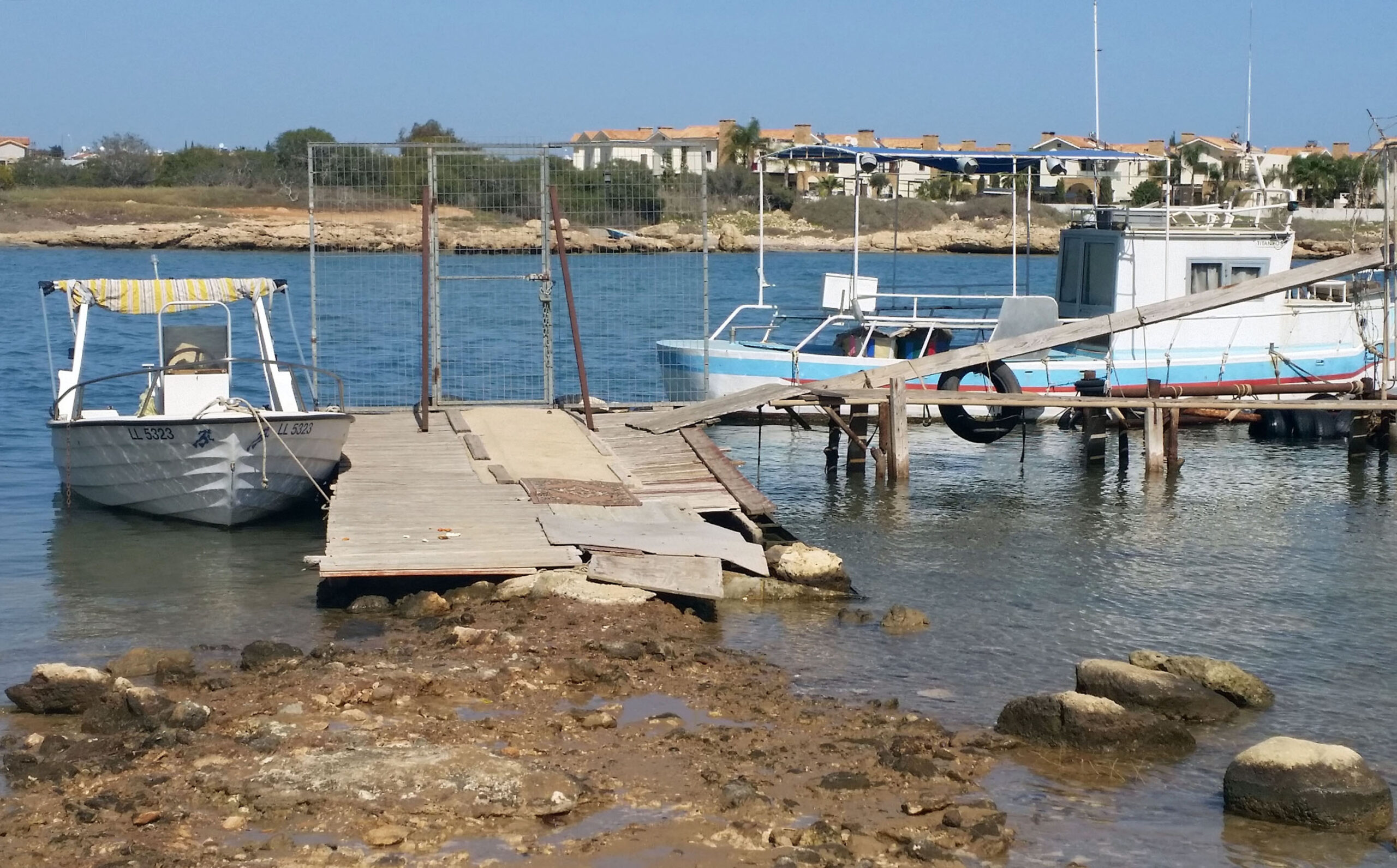 «Ανοιχτή πληγή» για επαγγελματίες και περιβάλλον τα ημιτελή έργα στον ποταμό Λιοπετρίου