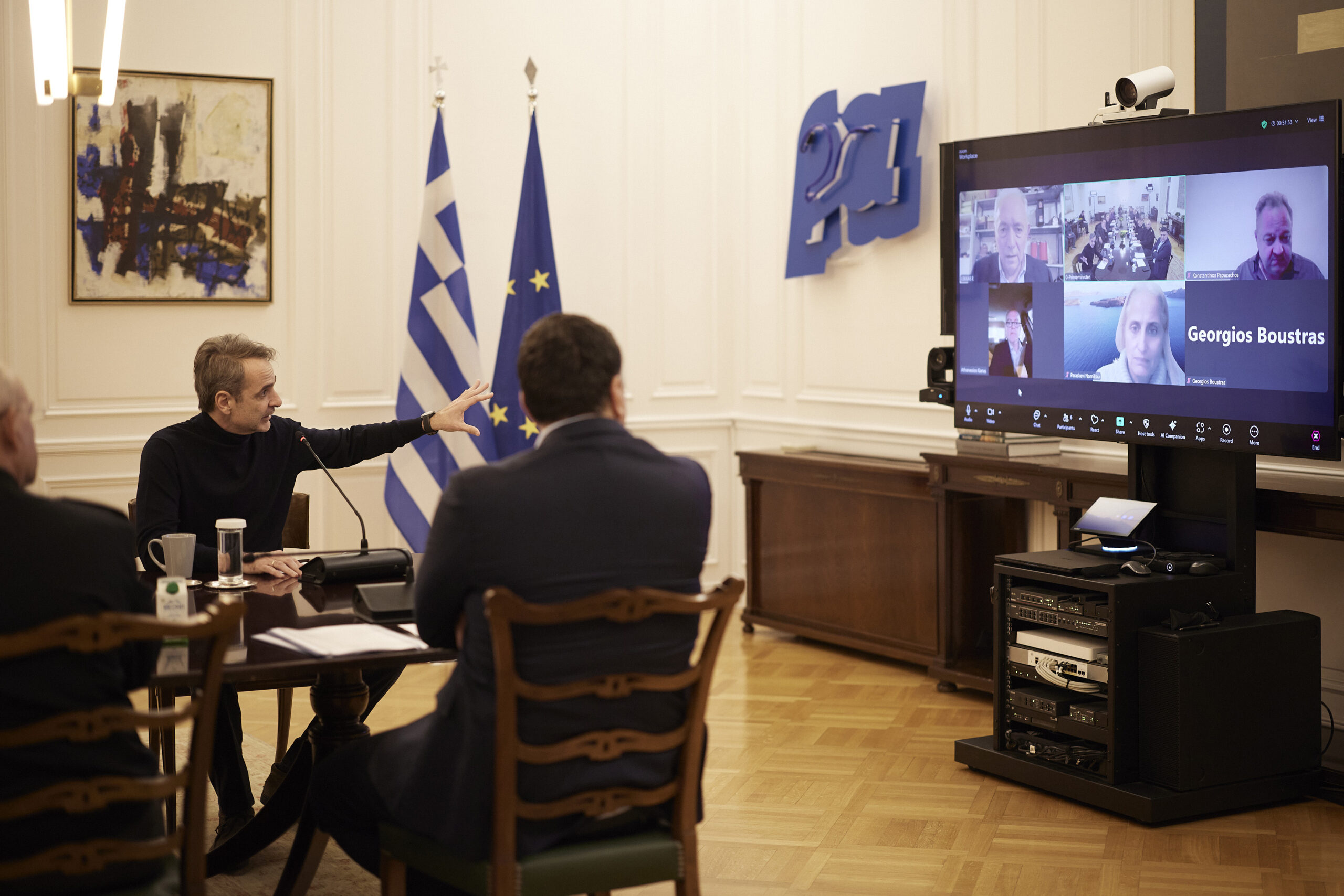 Σείεται η γη σε Σαντορίνη και Αμοργό, δεν έχει καταγραφή κύρια δόνηση ακόμη