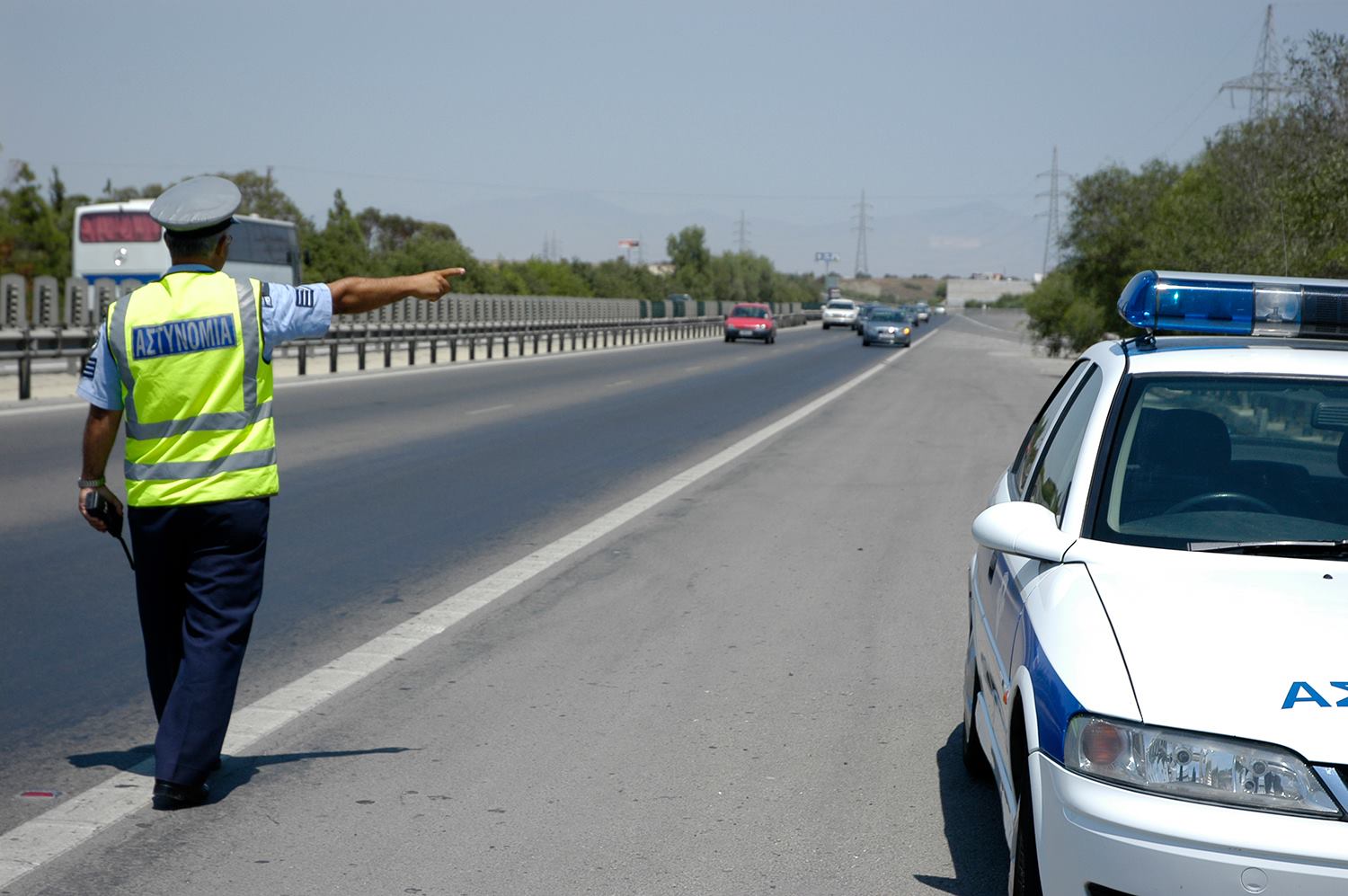 Εμφανής η παρουσία της Αστυνομίας στους δρόμους για την Καθαρά Δευτέρα